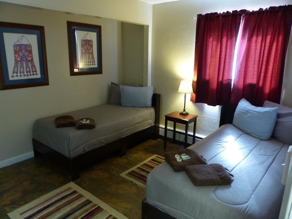 Bent Prop Inn & Hostel Of Alaska - Downtown Anchorage Ngoại thất bức ảnh